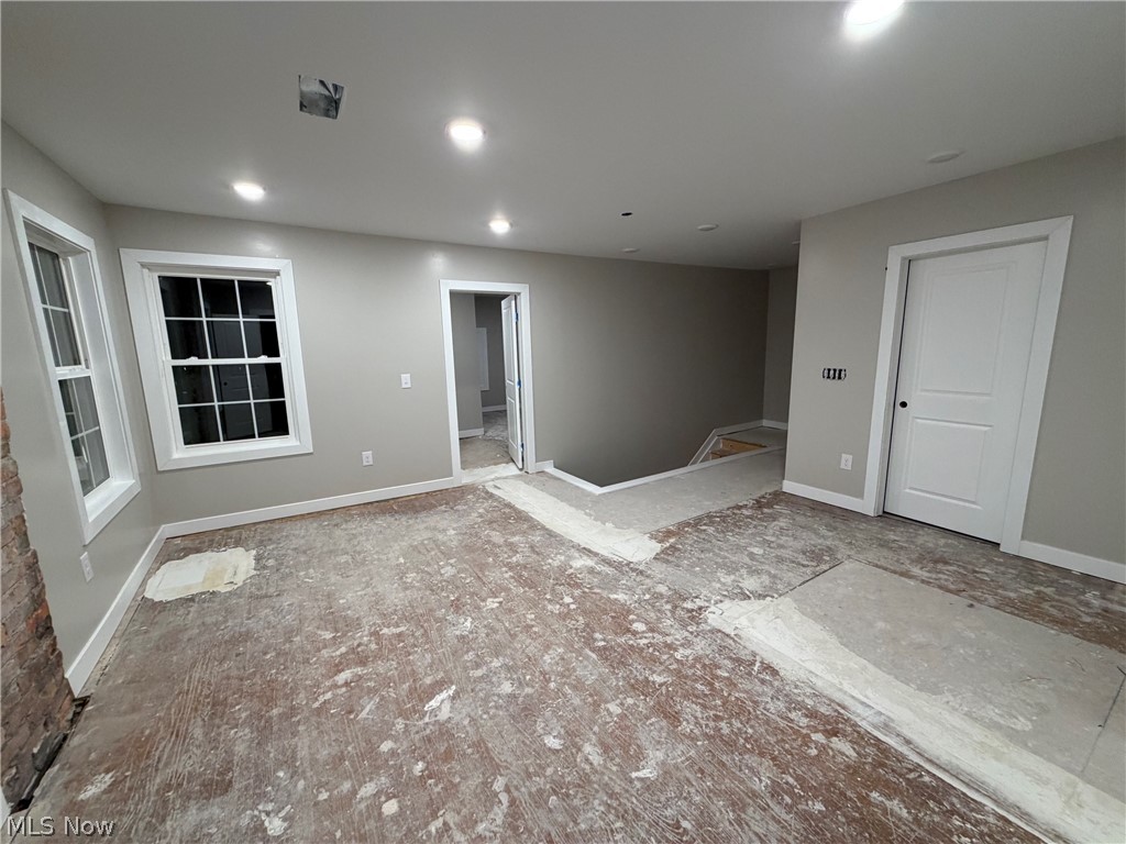 2912 W Erie Avenue Lorain OH 44053