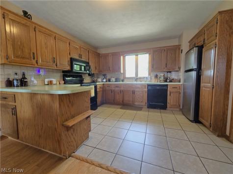 9714 Krabill Road Sterling OH 44276