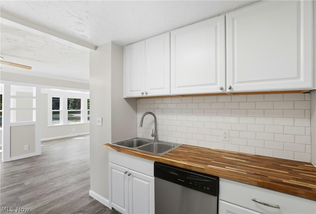 191 Norman Avenue Avon Lake OH 44012