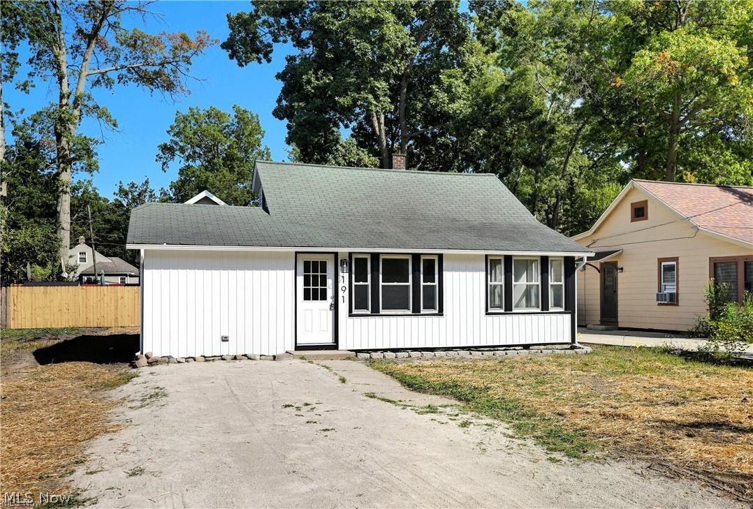 191 Norman Avenue Avon Lake OH 44012