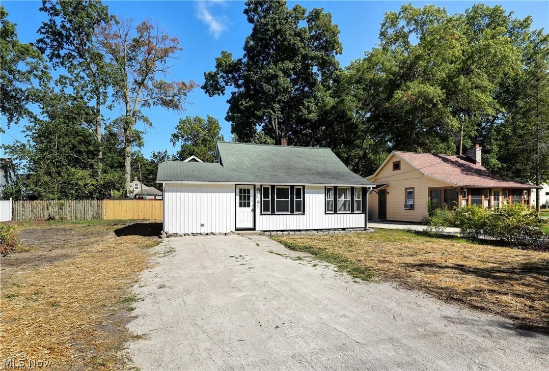 191 Norman Avenue Avon Lake OH 44012