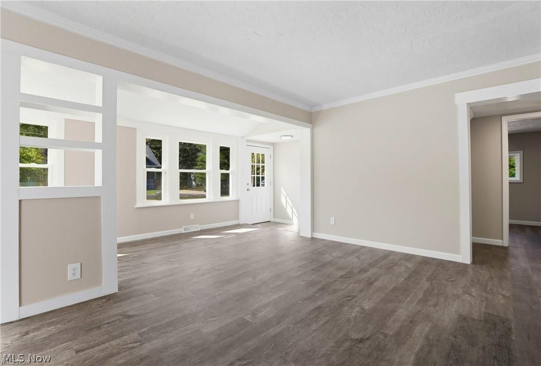 191 Norman Avenue Avon Lake OH 44012