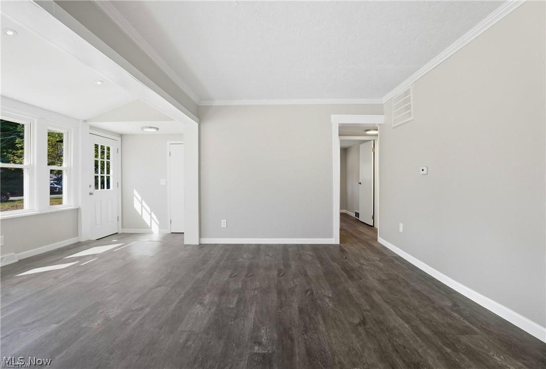 191 Norman Avenue Avon Lake OH 44012