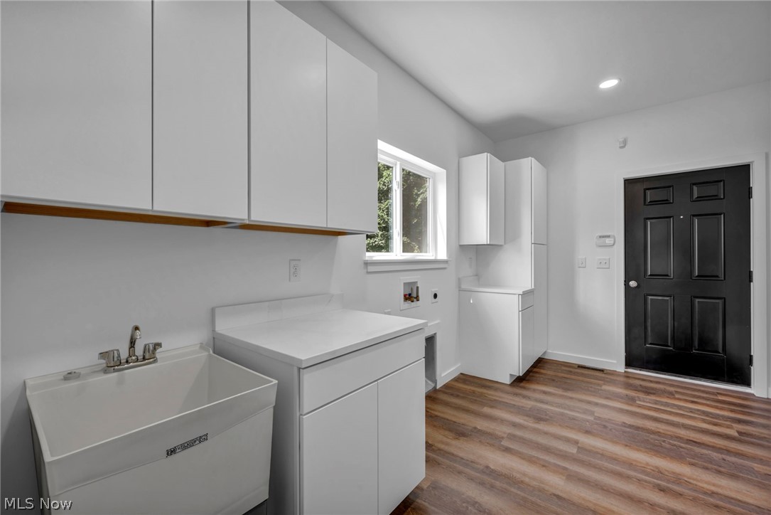 1872 W 57th Street Cleveland OH 44102