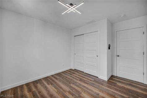 1872 W 57th Street Cleveland OH 44102