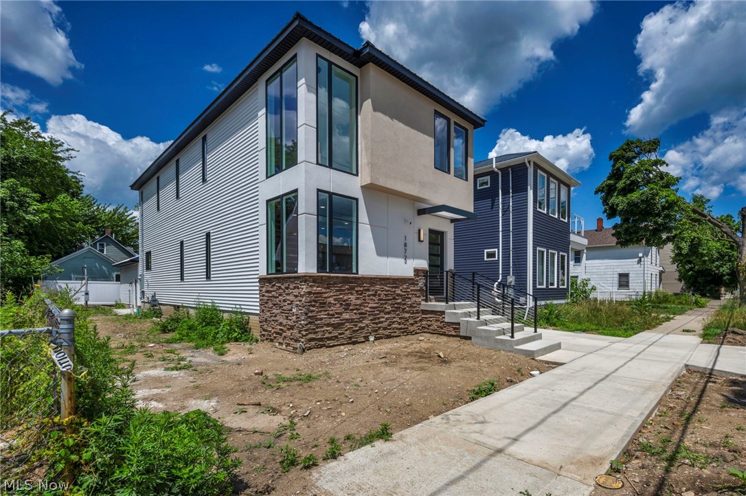 1872 W 57th Street Cleveland OH 44102
