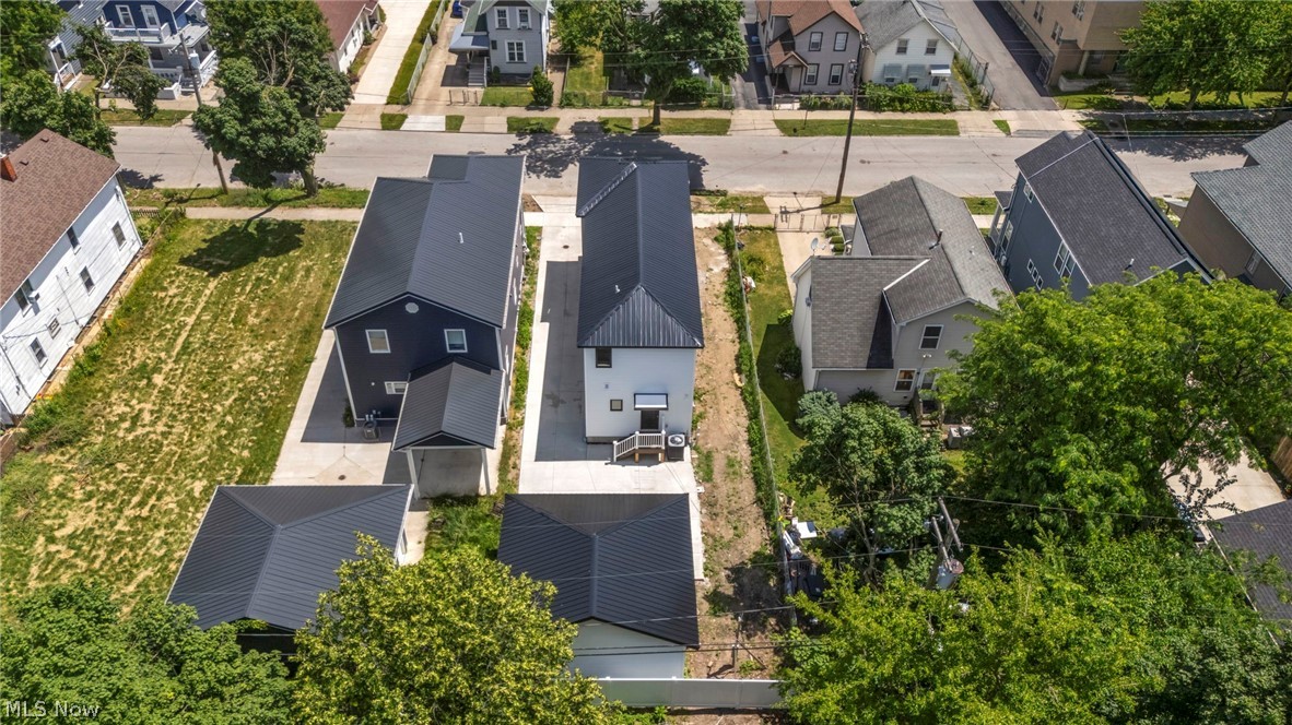 1872 W 57th Street Cleveland OH 44102