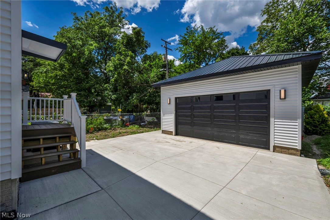 1872 W 57th Street Cleveland OH 44102