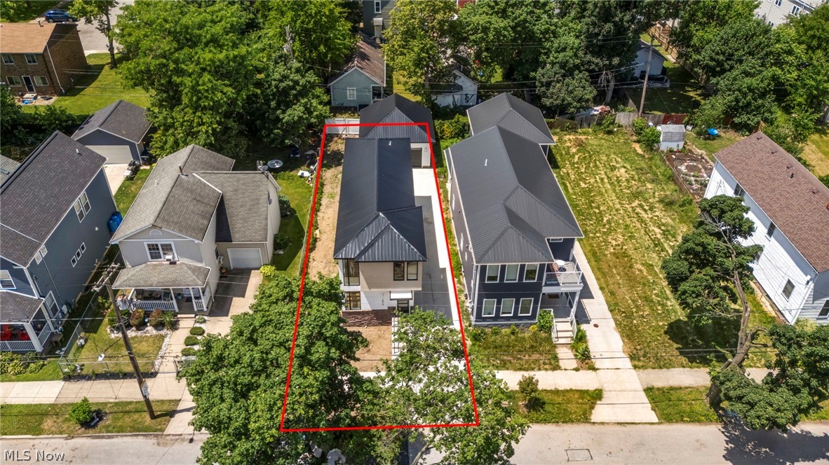 1872 W 57th Street Cleveland OH 44102