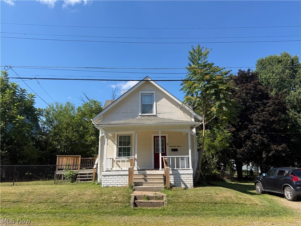 1711 Bonnot Place NE Canton OH 44705
