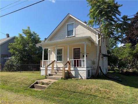 1711 Bonnot Place NE Canton OH 44705