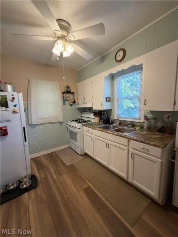 1711 Bonnot Place NE Canton OH 44705