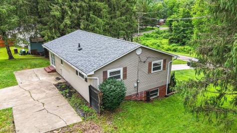 1545 Browns Road Marietta OH 45750