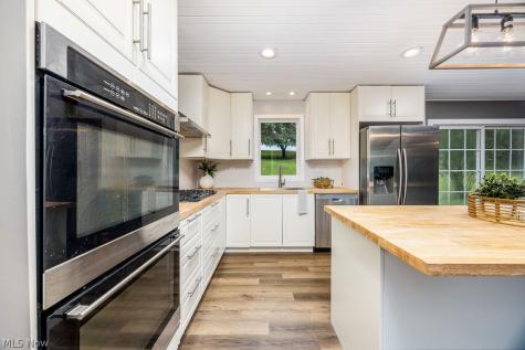 1545 Browns Road Marietta OH 45750