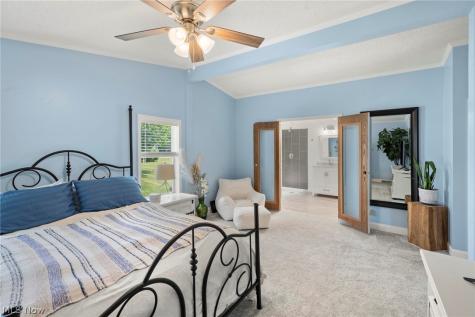 64 Periwinkle Drive Olmsted Twp OH 44138