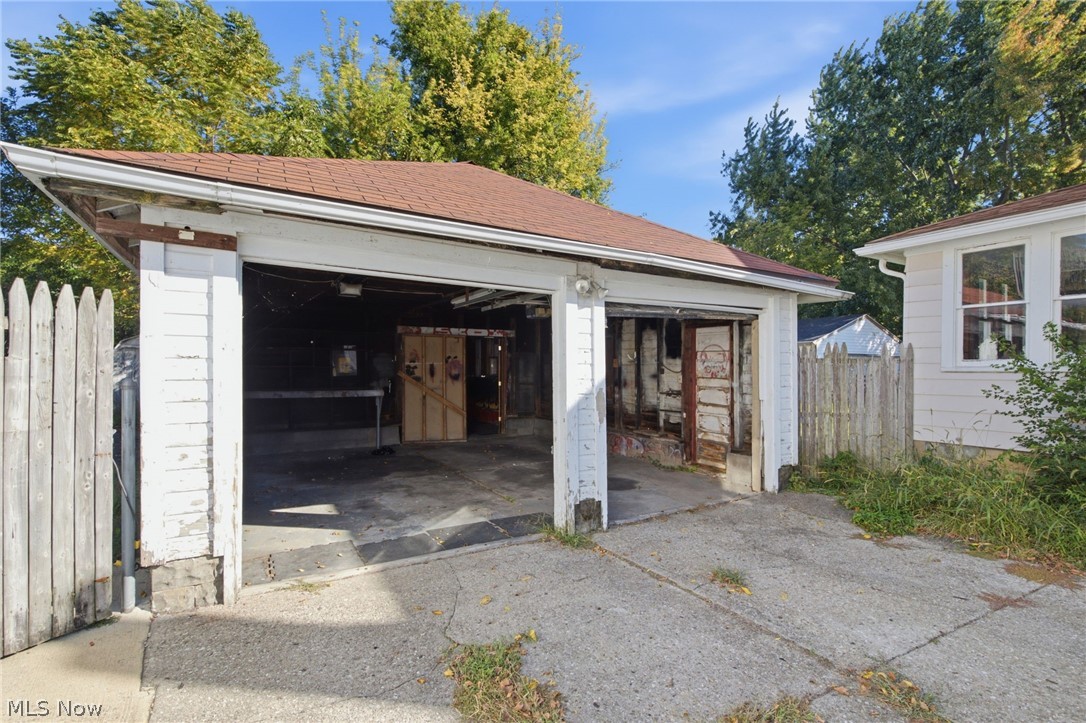 1222 W 18th Street Lorain OH 44052
