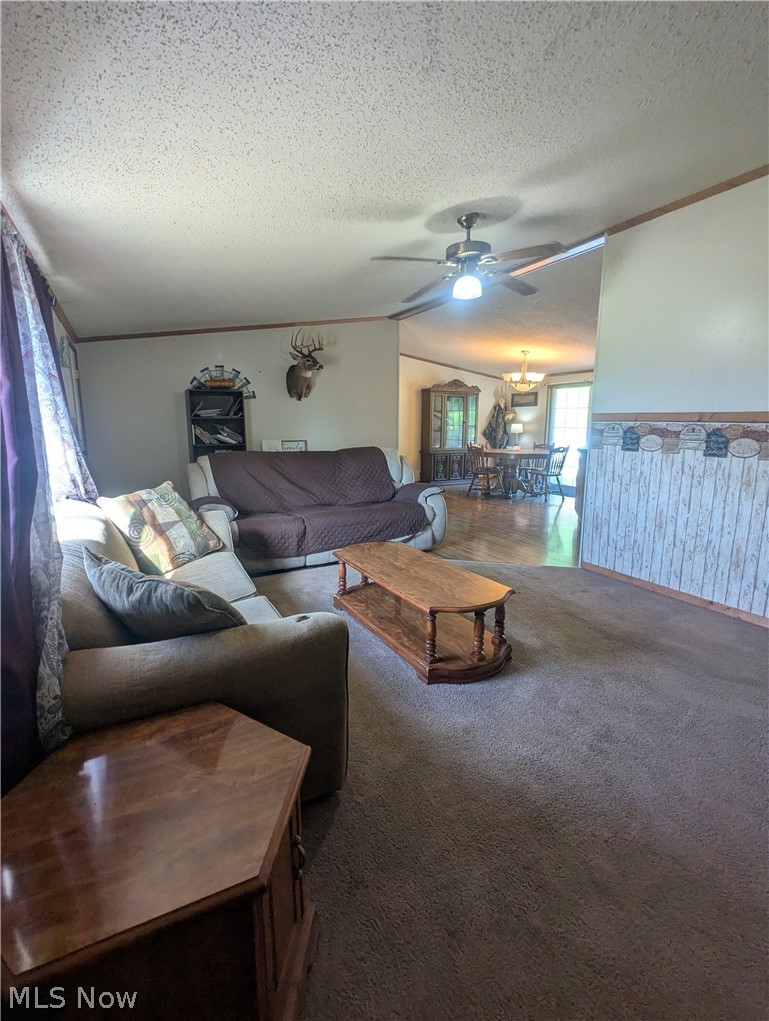 17960 Raven Road Salesville OH 43778