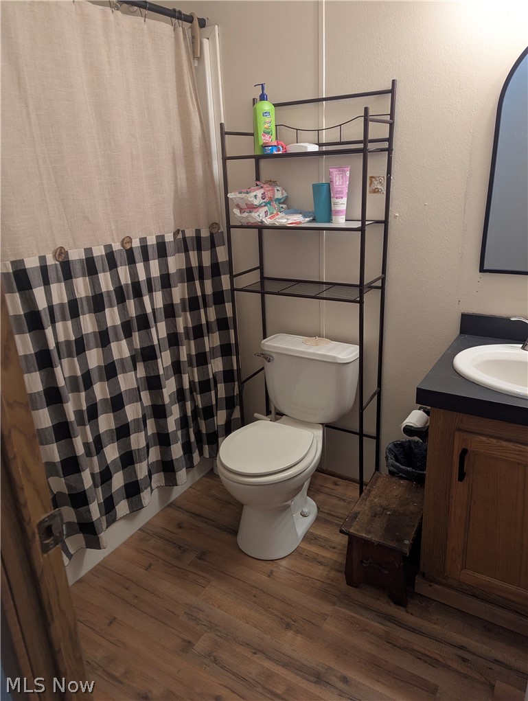 17960 Raven Road Salesville OH 43778