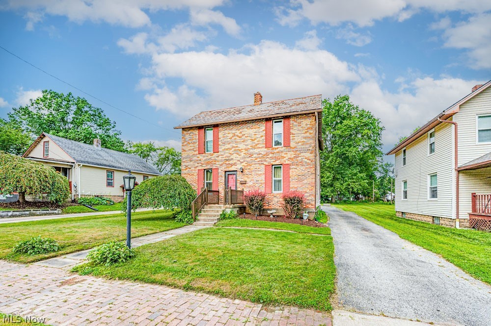 459 S Union Avenue Salem OH 44460