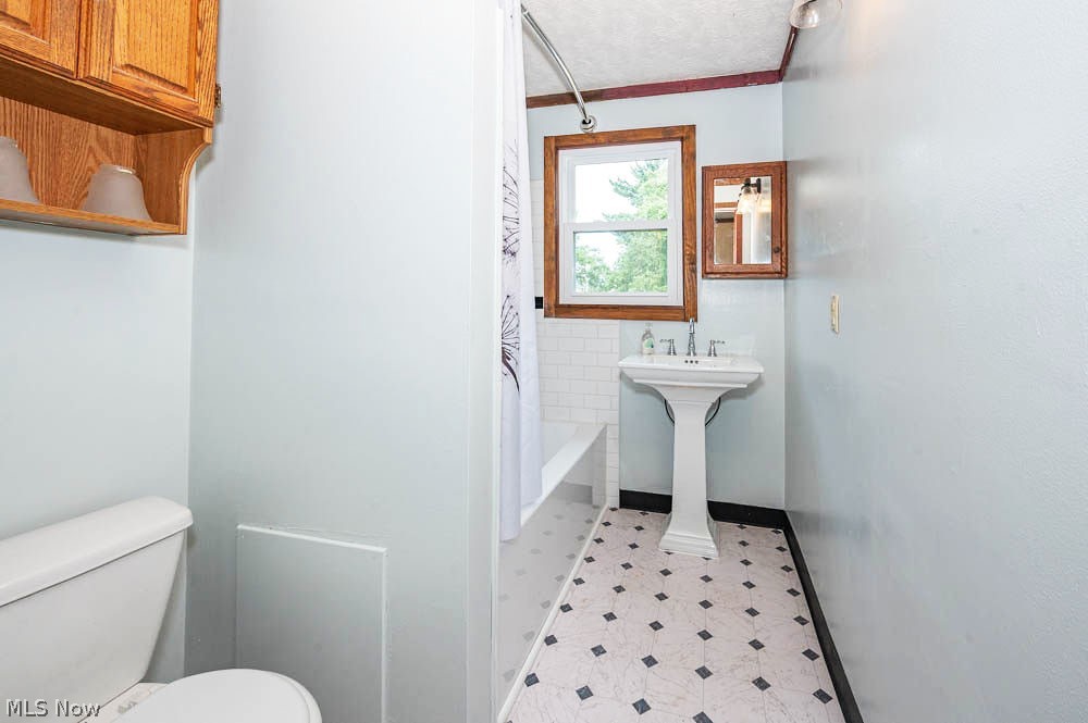 459 S Union Avenue Salem OH 44460