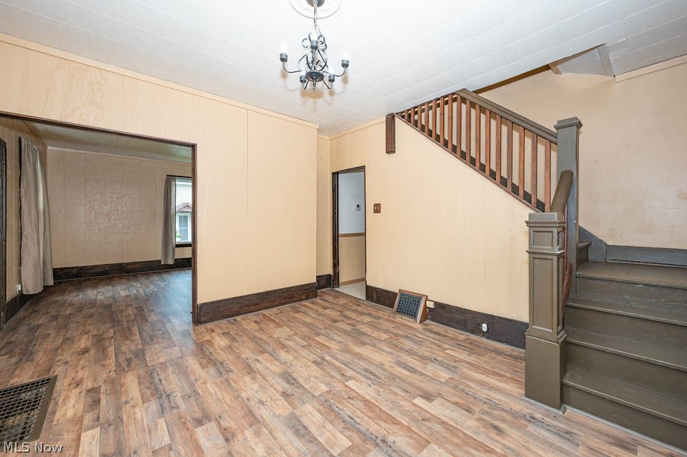 459 S Union Avenue Salem OH 44460