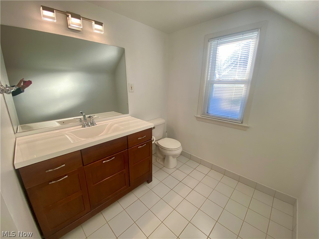 24217 Woodway Road Beachwood OH 44122