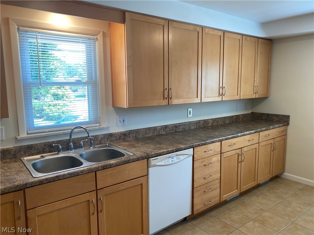 24217 Woodway Road Beachwood OH 44122