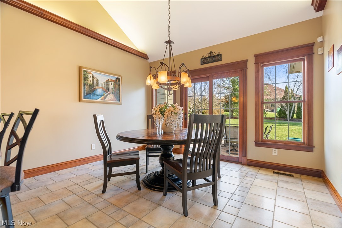 2669 Carrington Street NW North Canton OH 44720