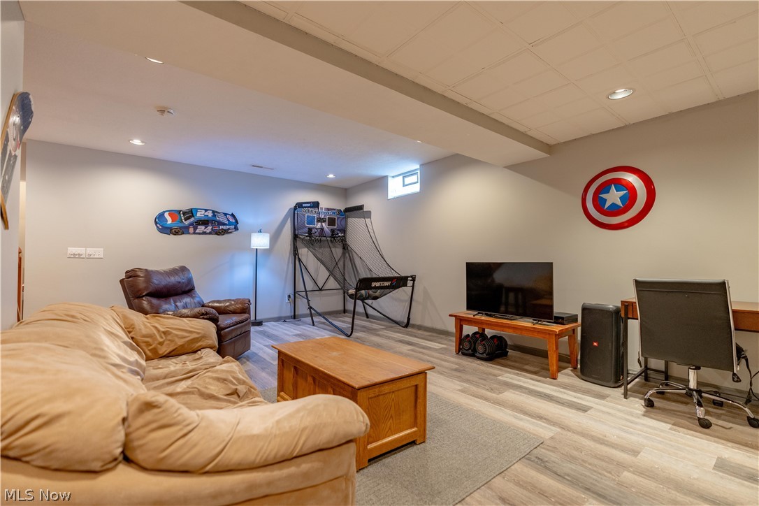 2669 Carrington Street NW North Canton OH 44720