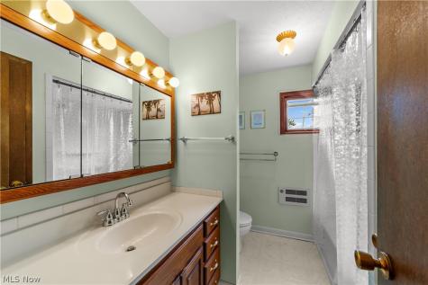 176 Pinewood Drive Elyria OH 44035