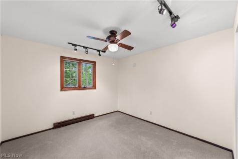 176 Pinewood Drive Elyria OH 44035