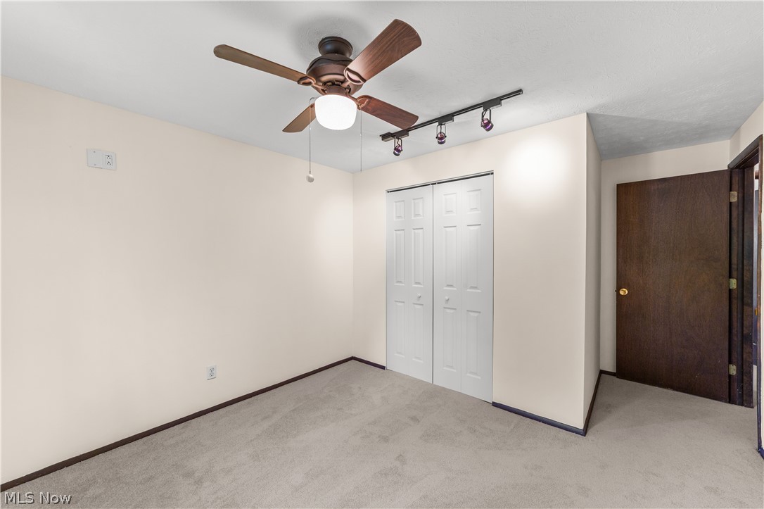 176 Pinewood Drive Elyria OH 44035