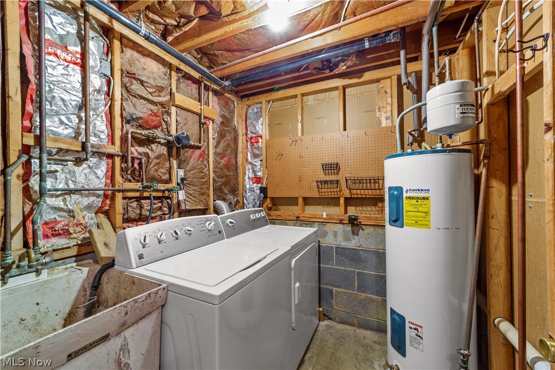 176 Pinewood Drive Elyria OH 44035