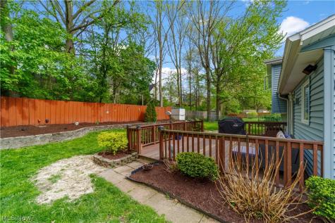 176 Pinewood Drive Elyria OH 44035