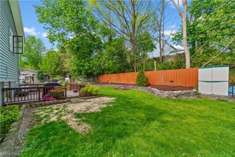 176 Pinewood Drive Elyria OH 44035