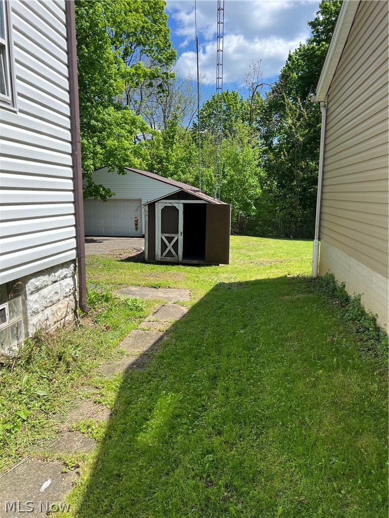 521 Elbon Avenue Akron OH 44306