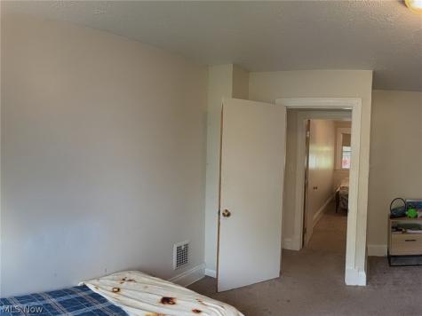 3589 W 139 Street Cleveland OH 44111