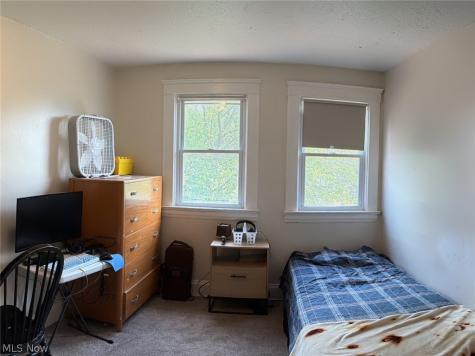 3589 W 139 Street Cleveland OH 44111