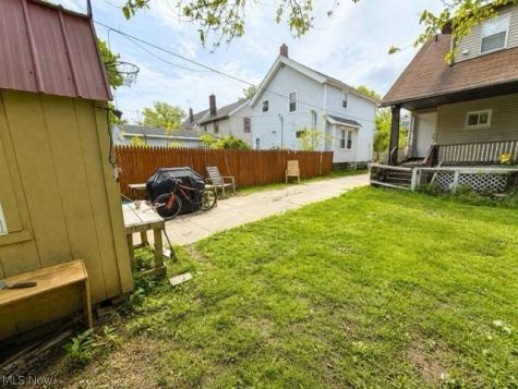 3589 W 139 Street Cleveland OH 44111