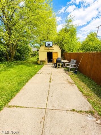3589 W 139 Street Cleveland OH 44111