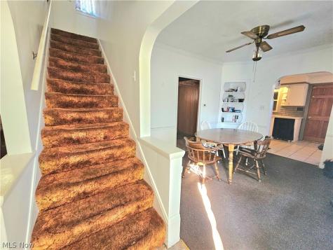 139 N Richview Avenue Youngstown OH 44509