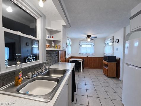 139 N Richview Avenue Youngstown OH 44509