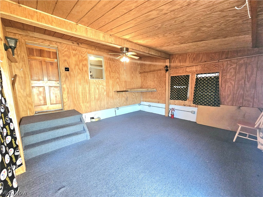 139 N Richview Avenue Youngstown OH 44509