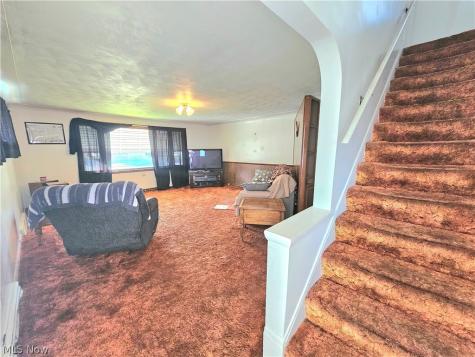 139 N Richview Avenue Youngstown OH 44509