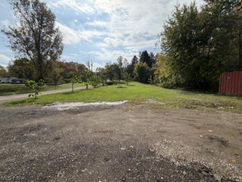 307 Ruggles Avenue SE Canton OH 44707