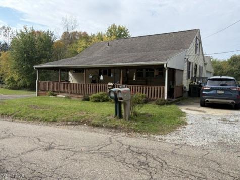 307 Ruggles Avenue SE Canton OH 44707