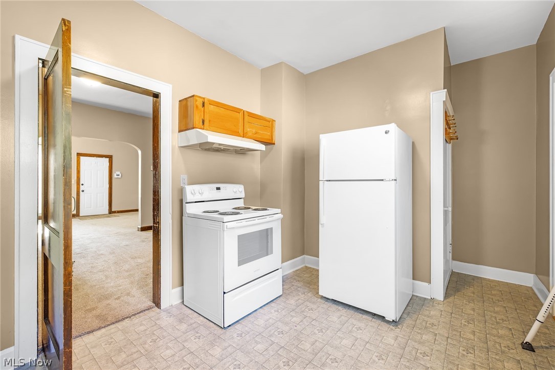 909 Brown Avenue NW Canton OH 44703