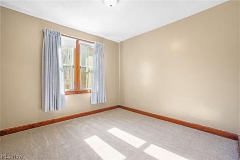 909 Brown Avenue NW Canton OH 44703