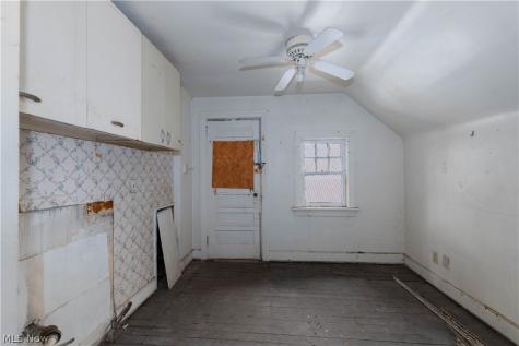 1255 Fulton Road NW Canton OH 44703