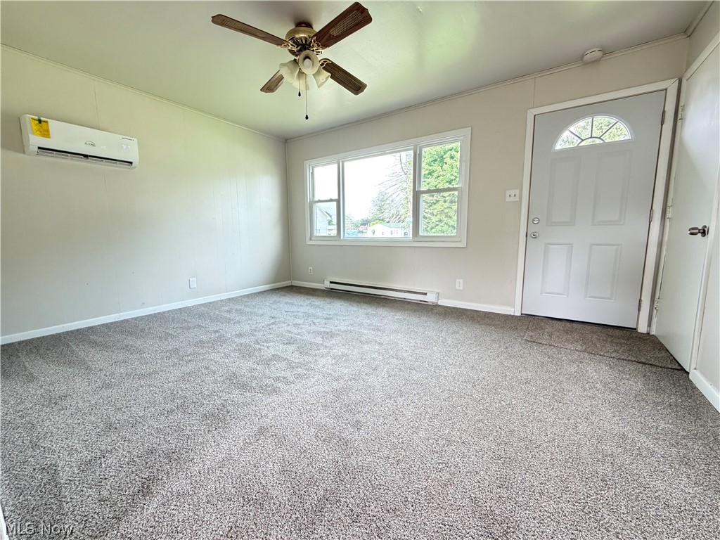 591 Chestnut Street Newcomerstown OH 43832
